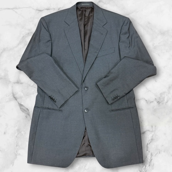 Lubiam L.B.M. 1911 suit jacket made with fabric from Ermenegildo Zegna Wool